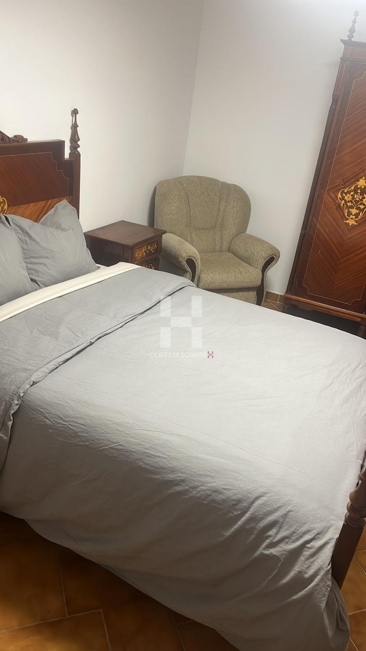 19/RS0G-quarto-lisboa-av-liberdade.jpeg